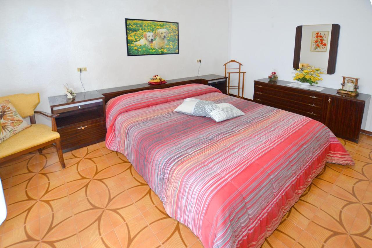 Casa Patty Villa Sirmione Kültér fotó